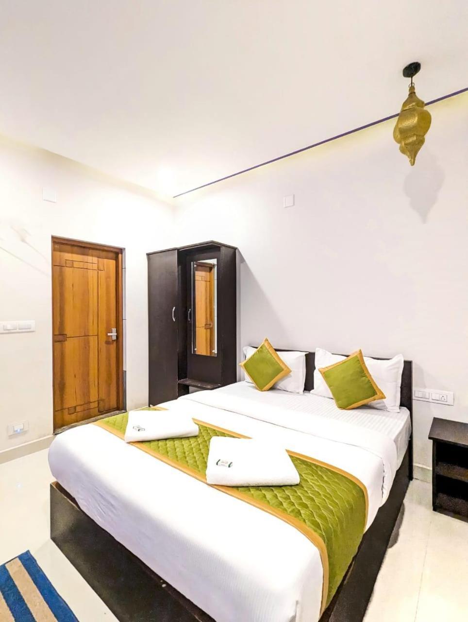 Valentine Holidays Sultan Bathery Εξωτερικό φωτογραφία